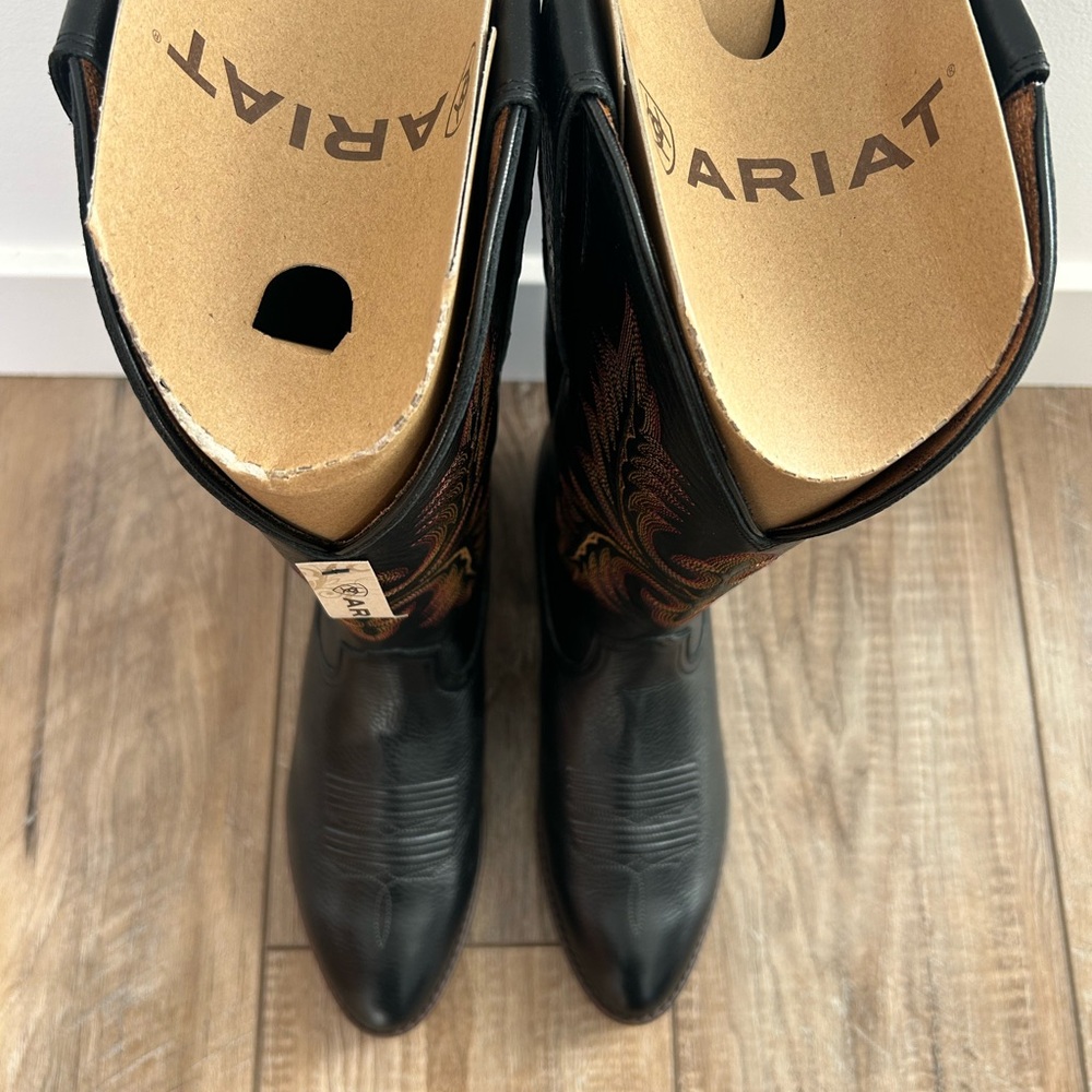 Ariat Heritage Women’s Black Western Boots Round Toe Leather NWT - Picture 3 of 10